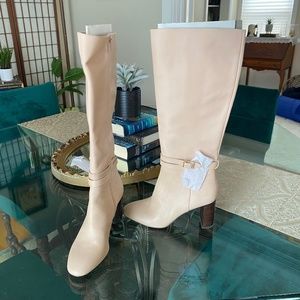 Nwot Ann Taylor leather boots 7.5